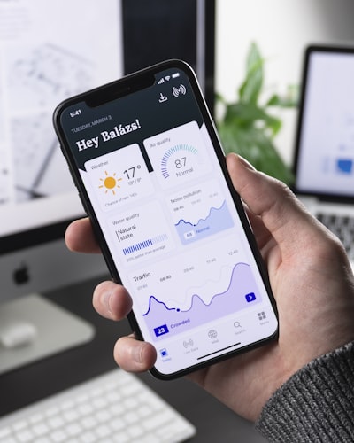 VSport 手机应用界面展示 - 提供实时比分和数据分析